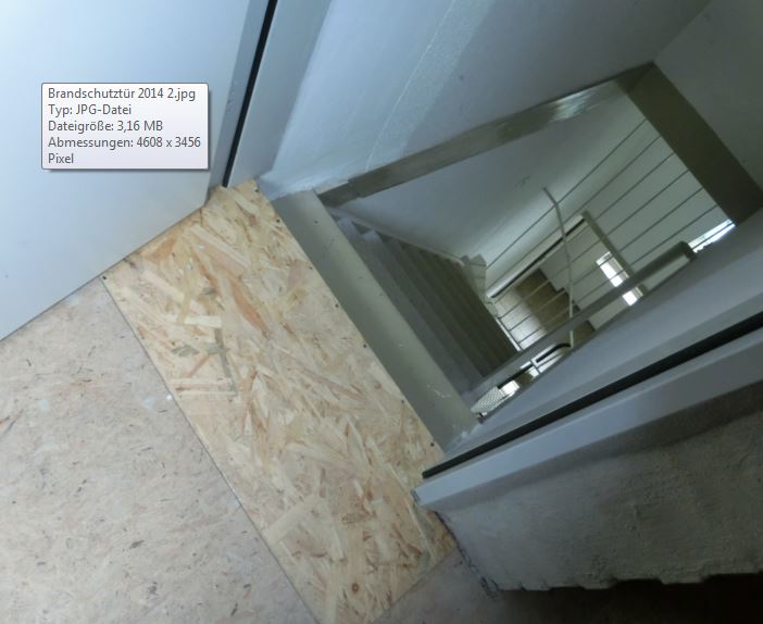 Brandschutz und Fußbodenbeschaffung 2014 Stieglitz.JPG